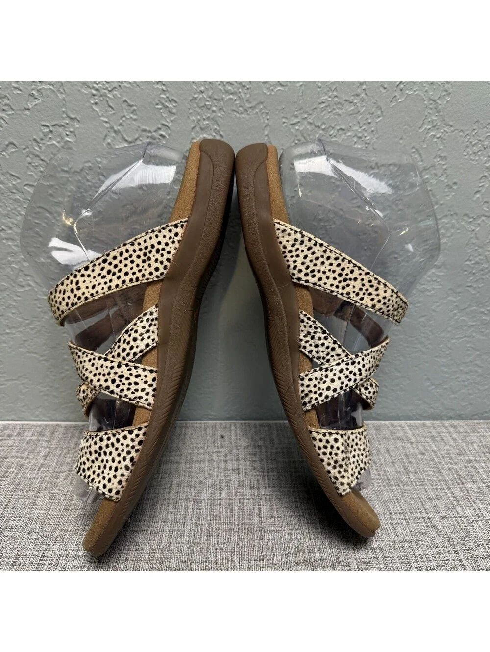 N/A taos sandals